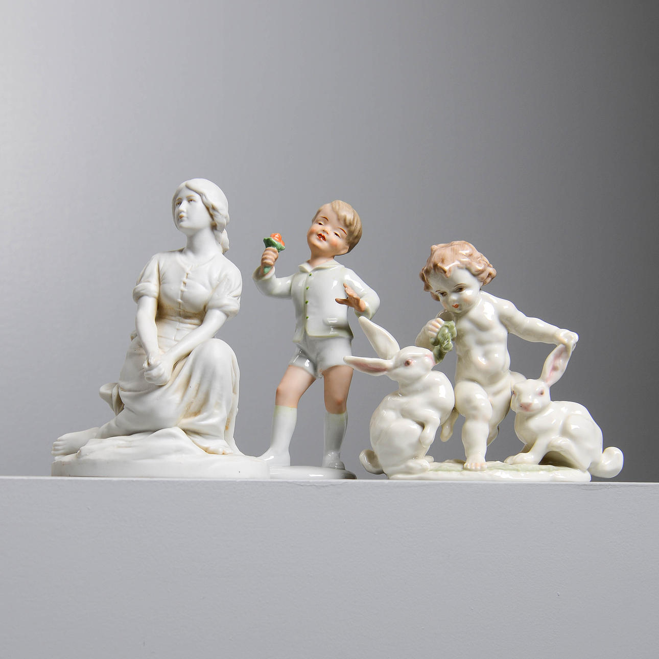 FIGURINES, 3 pcs, incl. Wallendorf, Germany.