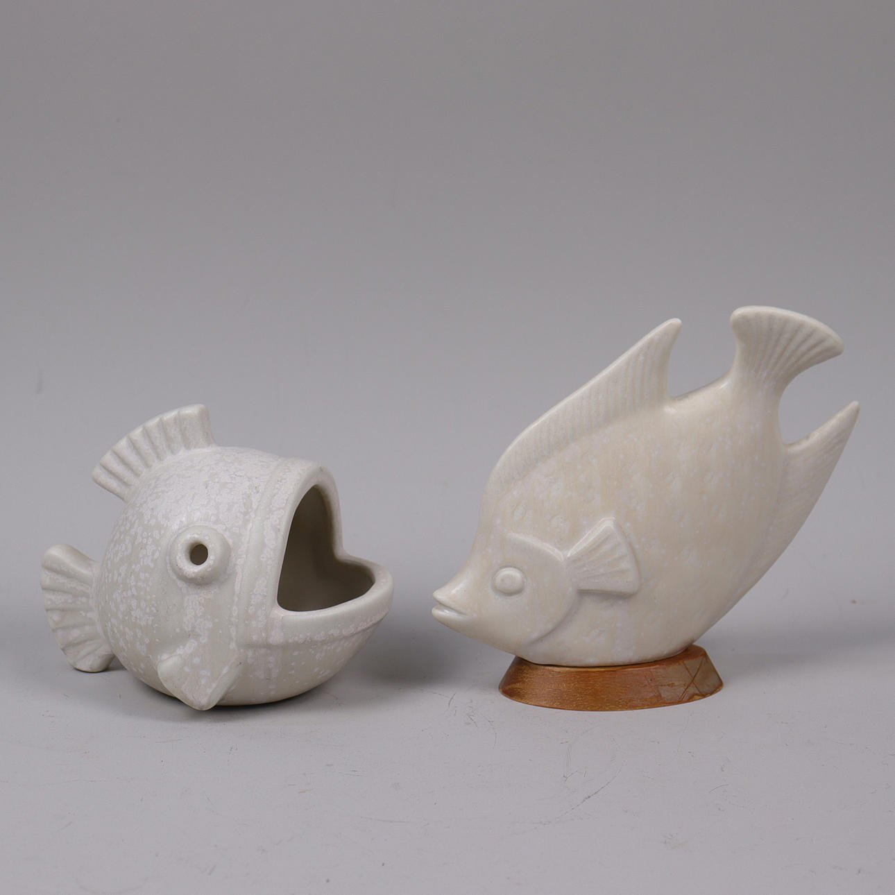 GUNNAR NYLUND. figurines, fish, stoneware, Rörstrand, 2 pcs.