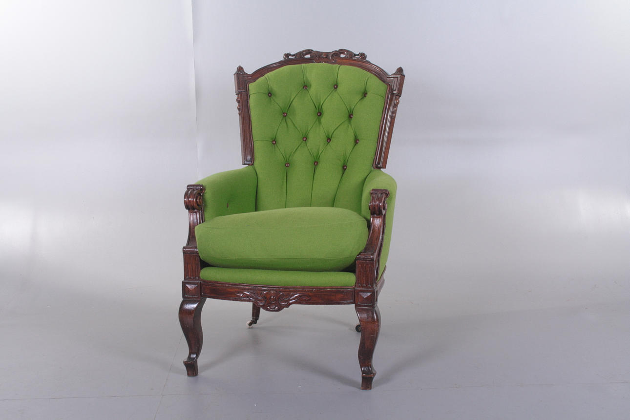 FÅTÖLJ, rokoko-stil.