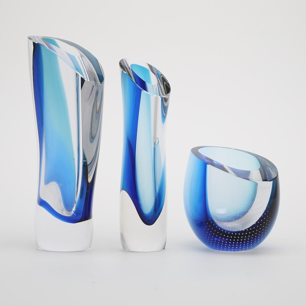VASER, 3 st, glas, "Seaside", Göran Wärff, Kosta Boda.