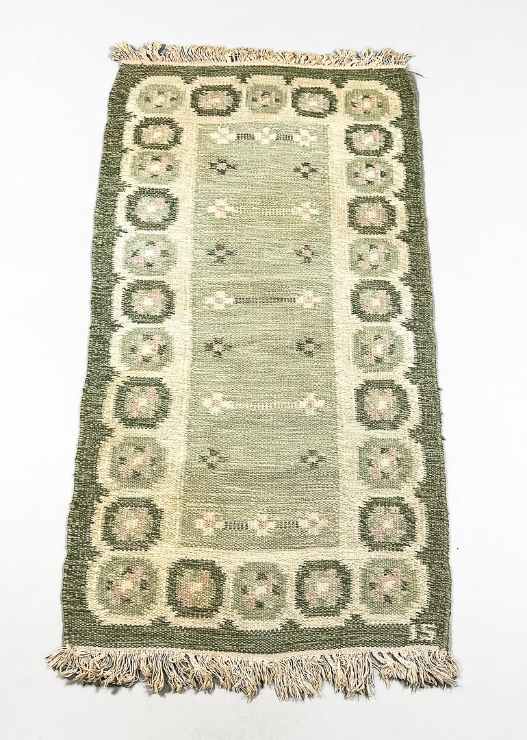 INGEGERD SILOW. RÖLLAKAN RUG, signed IS.