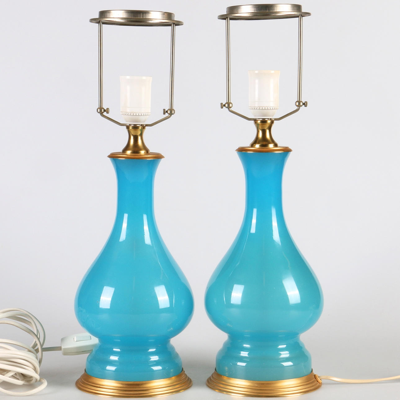 BORDSLAMPOR, ett par, glas, möjligen Murano, Italien.