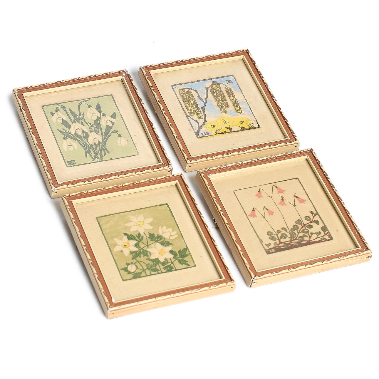 ANNIE BERGMAN. "Linnea, vitsippor, snödroppar och björk med tussilago", 4 st, träsnitt.