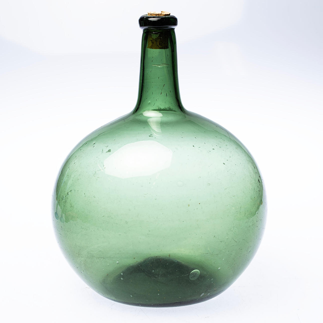 BOTTLE, glass, 18th/19th century.