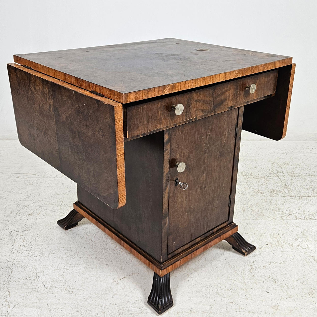 RÖKBORD, 1930-tal.