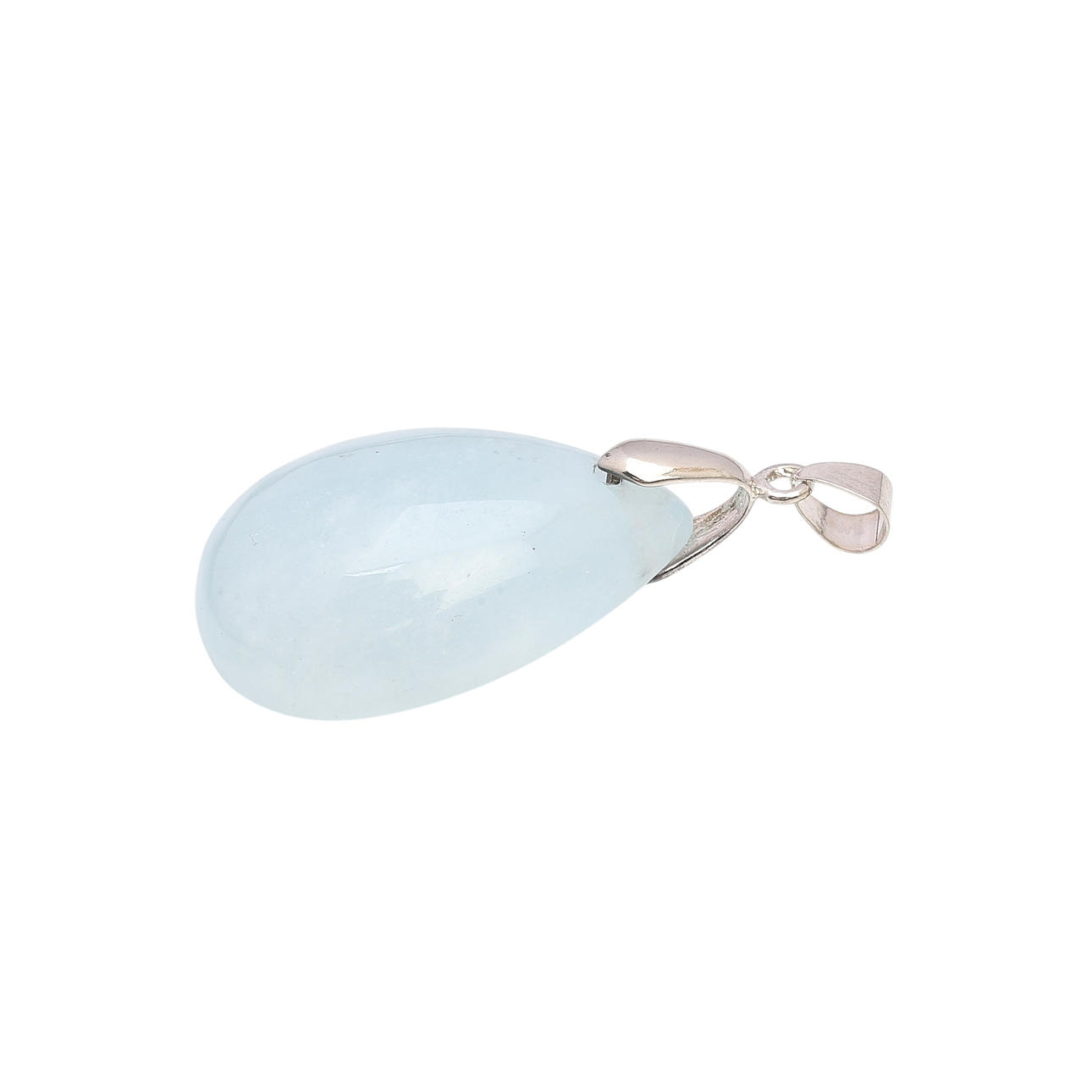 Aquamarine pendant.