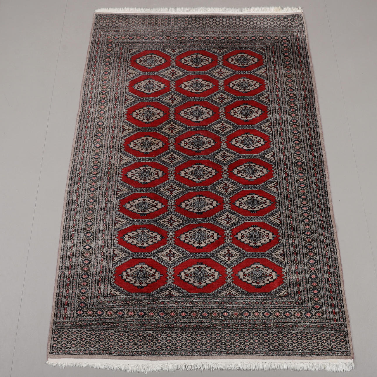 MATTA, orientalisk, mått 250x160 cm.