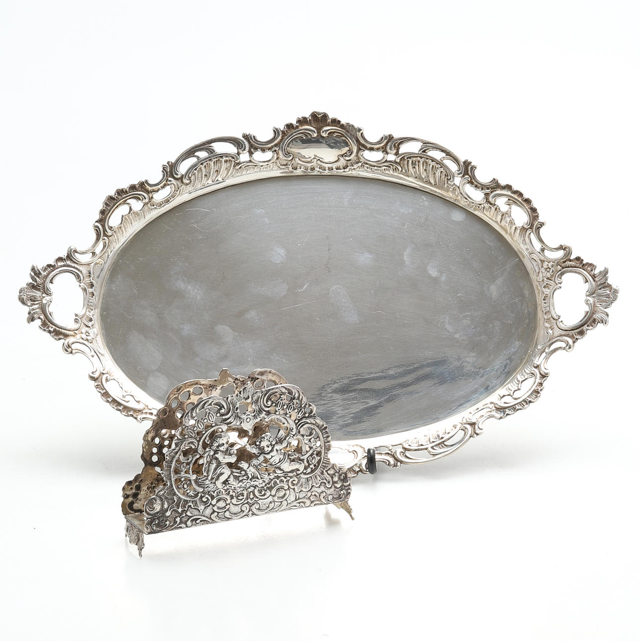 SERVERINGSFAT och SERVETTSTÄLL, silver, bl a GEWE, 1900-tal.
