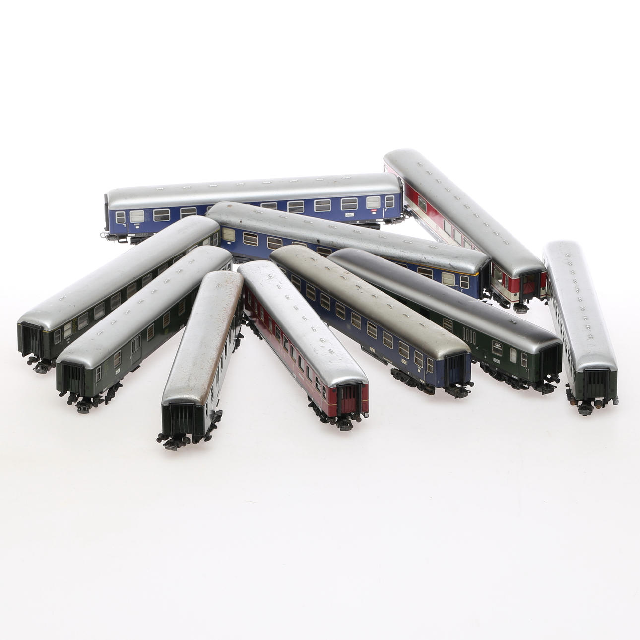 MÄRKLIN 10 passagerarvagnar.