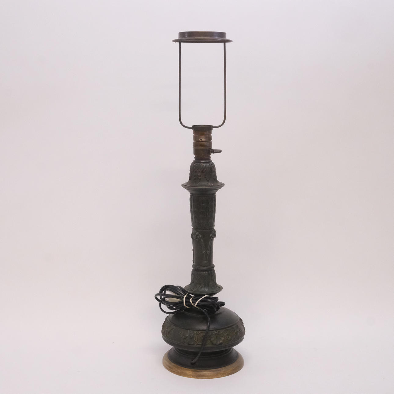 BORDSLAMPA, OMKRING ÅR 1900.