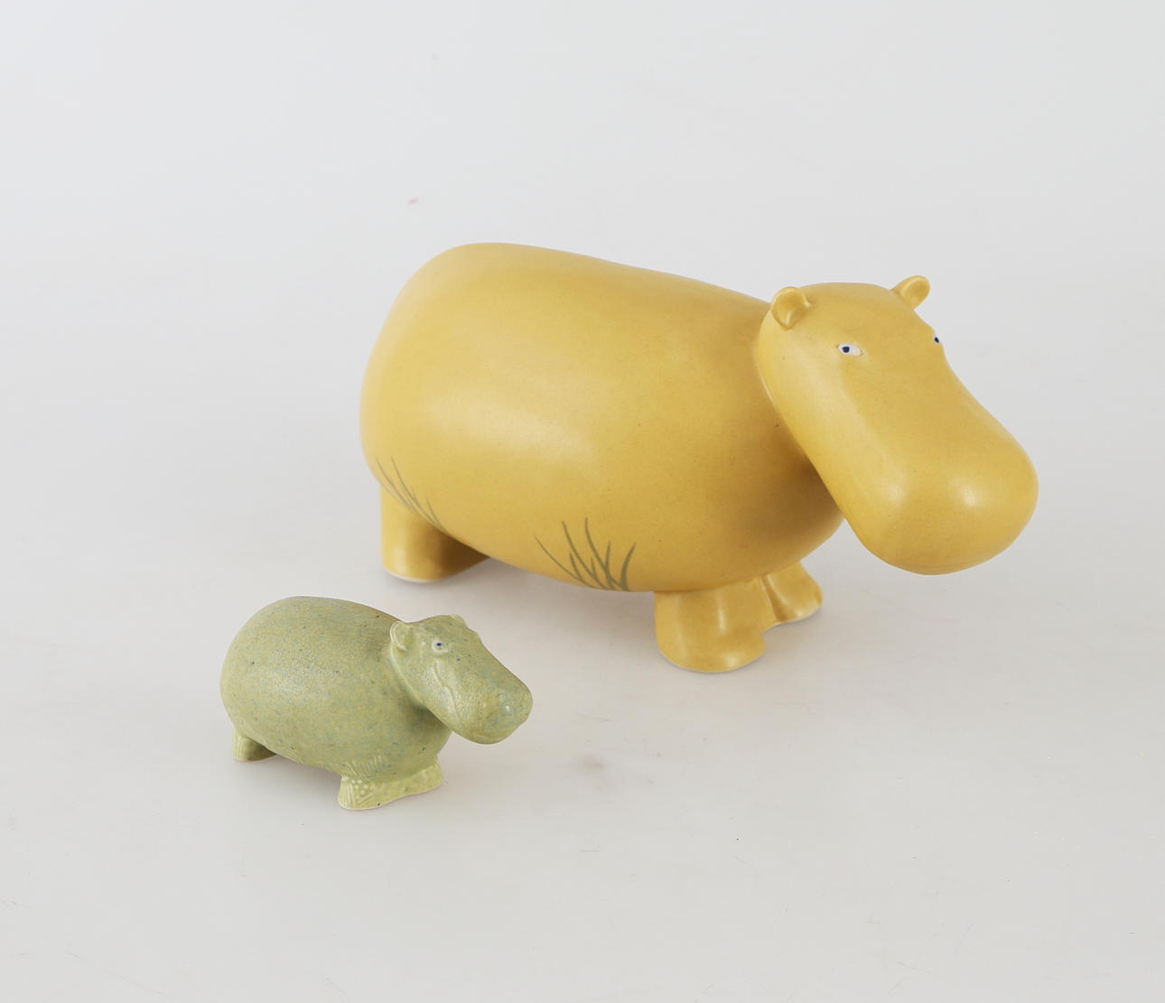 HIPPO, 2 pcs, ceramics, Höganäs.