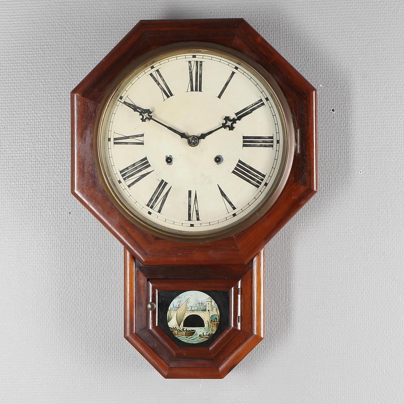 VÄGGUR, trä, Waterbury Clock Co, 1900-tal.