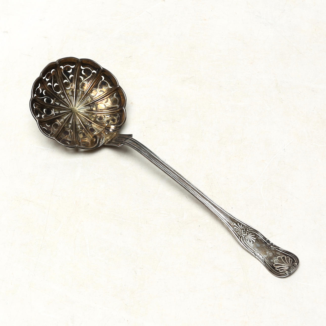 STRÖSOCKERSKED, silver, årsbokstav F6.