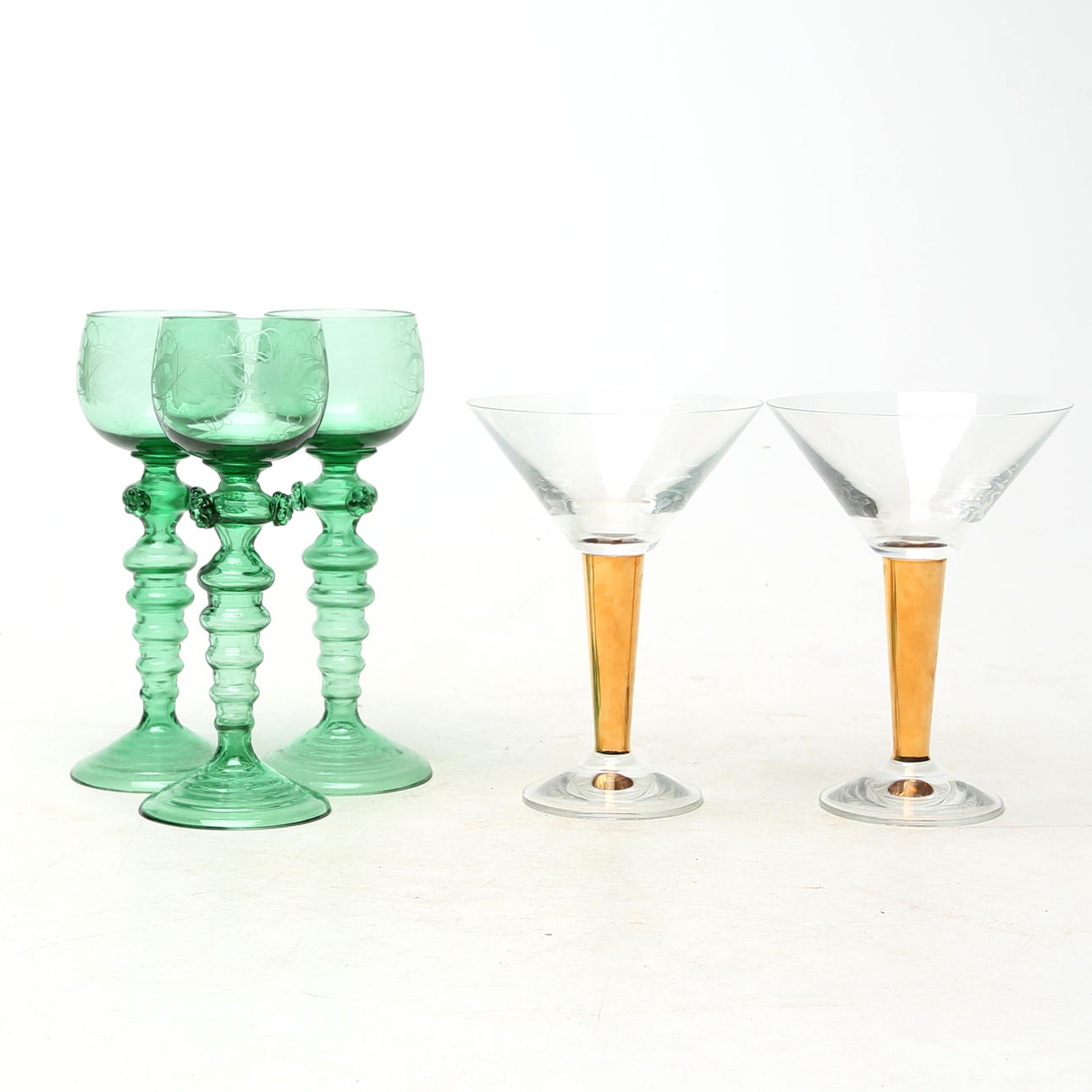 GLAS, 3 plus 2 st, bland annat remmare.