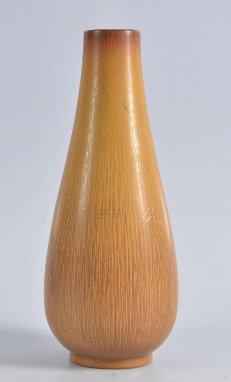 GUNNAR NYLUND. VAS, keramik, Rörstrand.