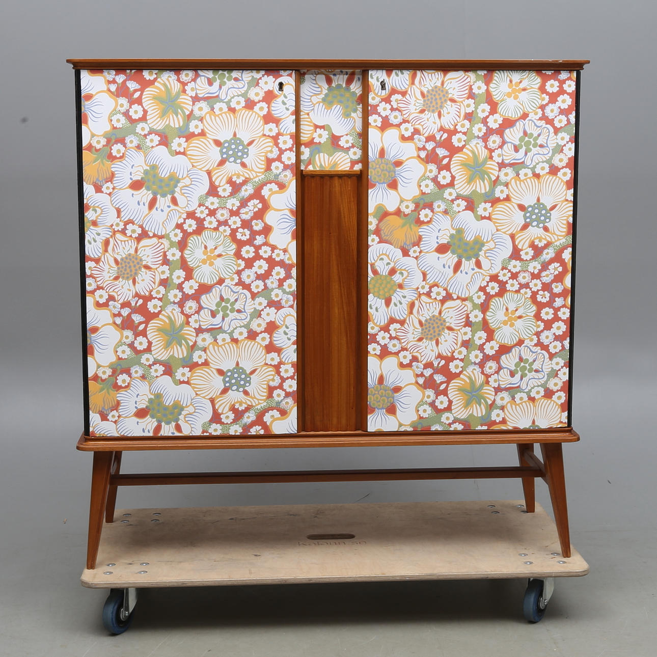 SKÅP, 1900-talets mitt.