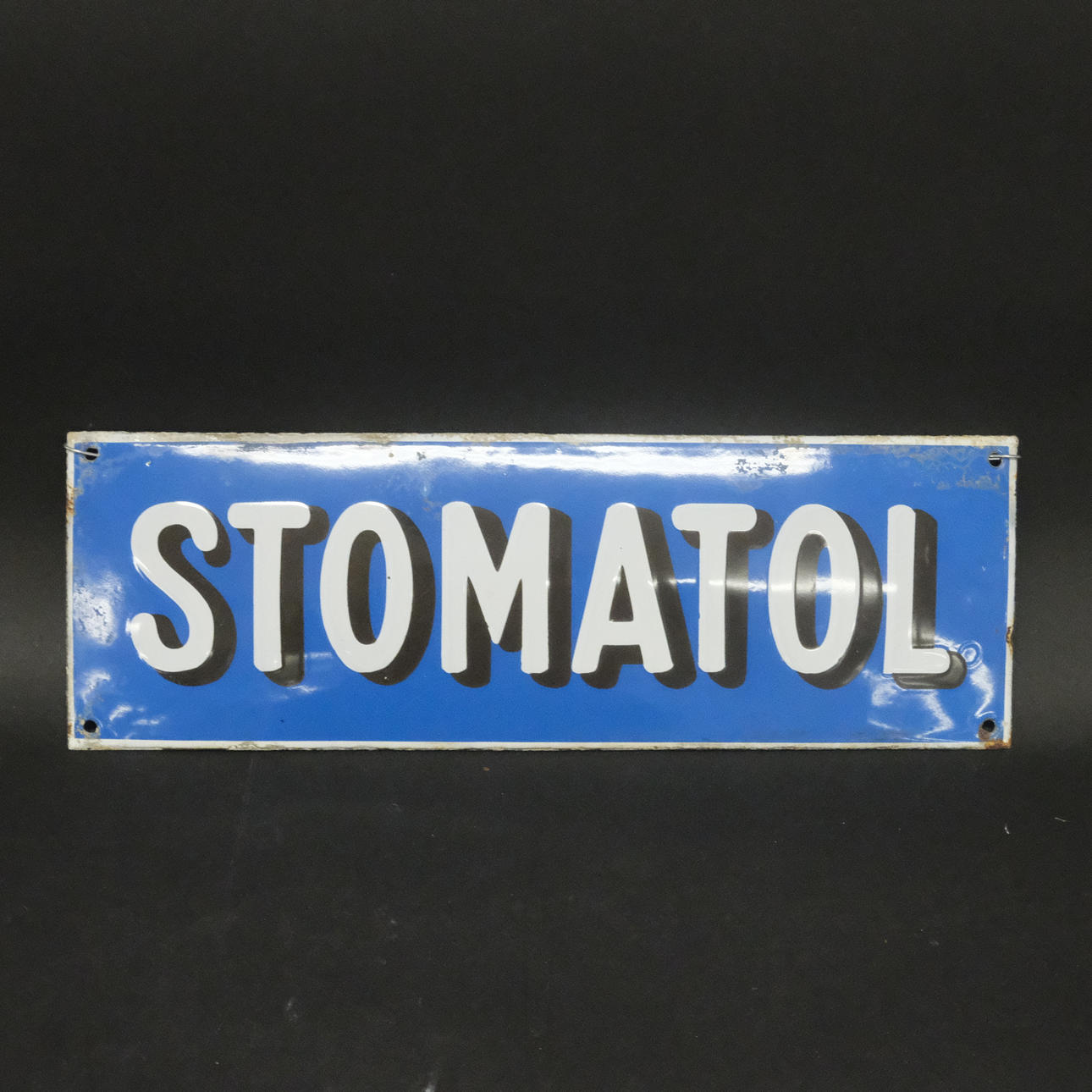 EMALJSKYLT "STOMATOL".