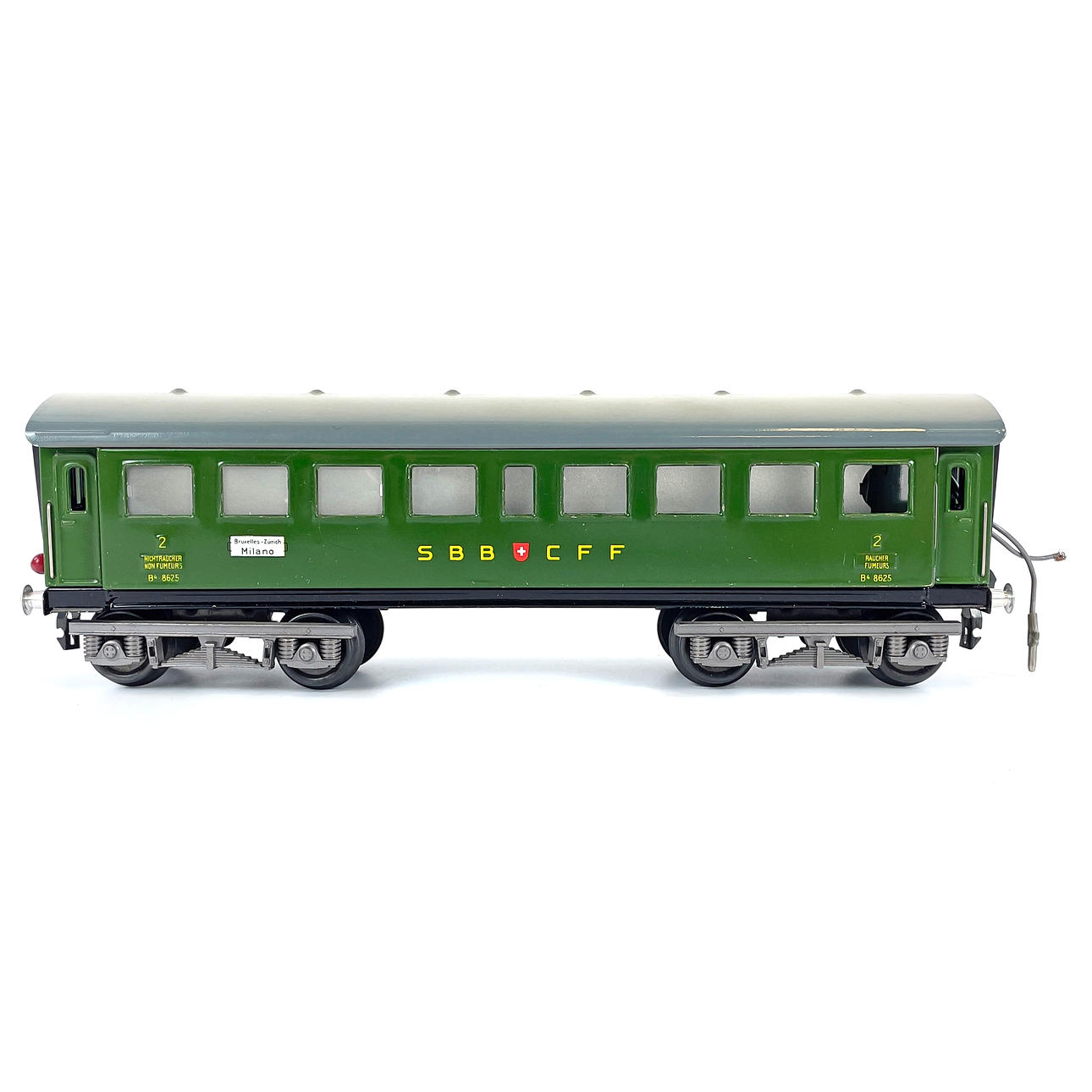 MODELLJÄRNVÄGSVAGN, SBB/CFF andraklassvagn, modell 8625. Boco.