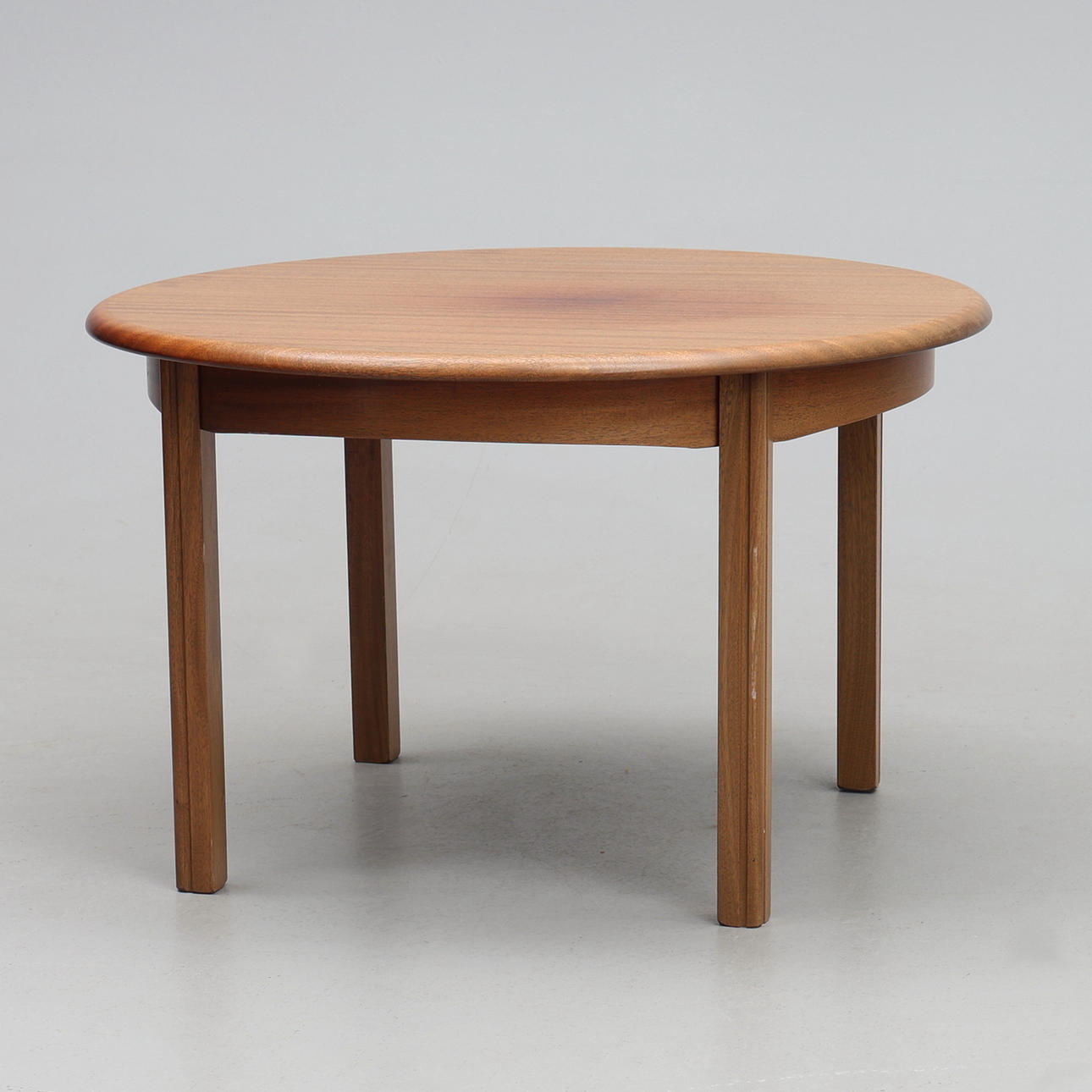 SOFFBORD. Teak.