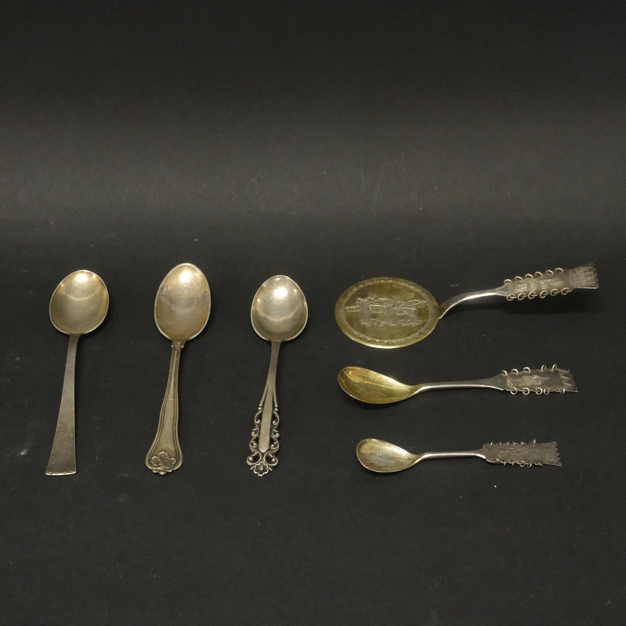 SKEDAR, SILVER, SEX DELAR.