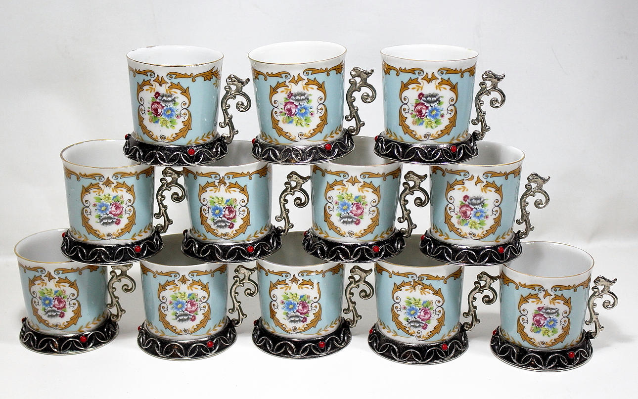 KAFFEKOPPAR 12 st , porslin, metall, Bavaria.