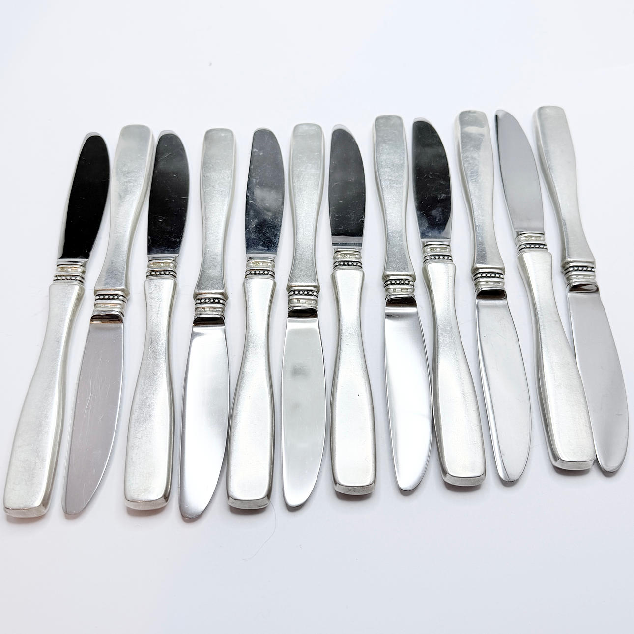 Knivar. Silver. "Uppsala" 12st.
