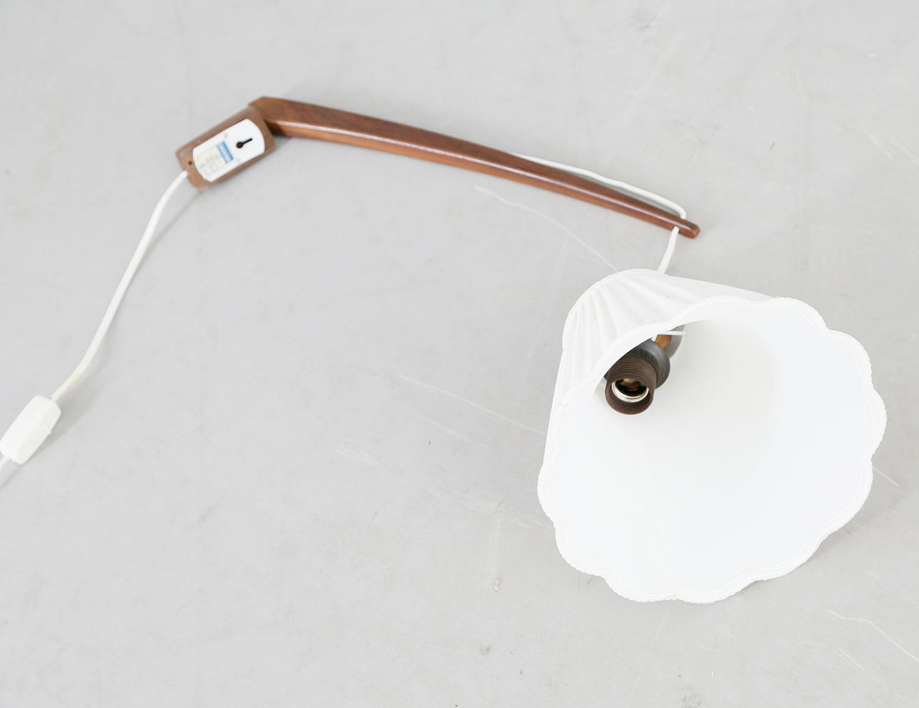 VÄGGLAMPA, teak, Lorentzons, 1900-talets mitt.