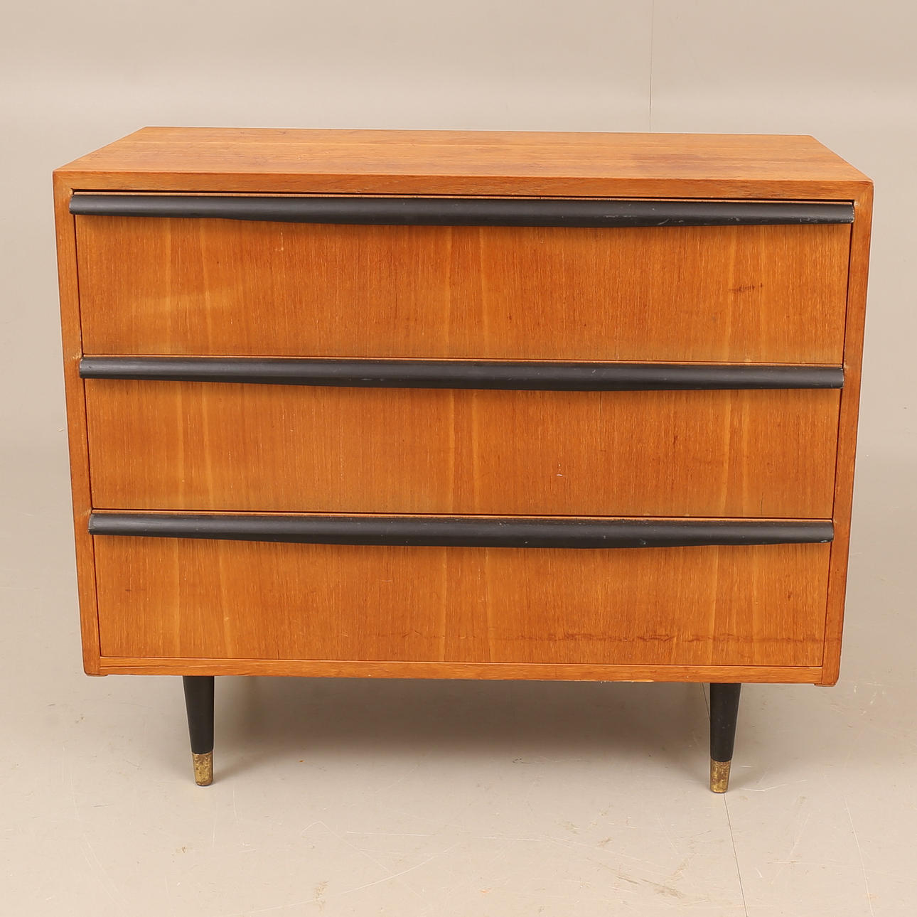 BYRÅ, teak, 1950/60-tal.