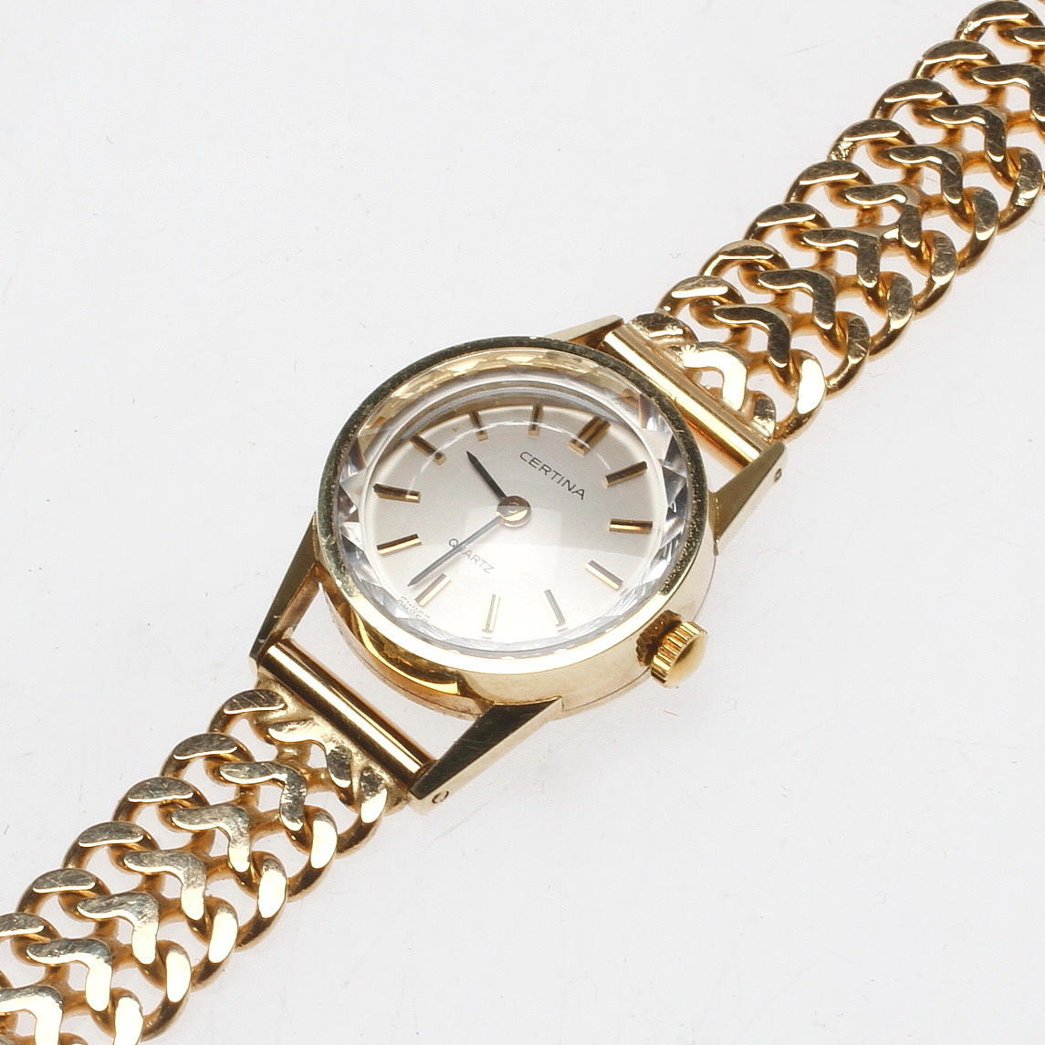 DAMARMBANDSUR, Certina, guld, 14k med GULDARMBAND, 18k, total vikt ca. 28,3 gram.