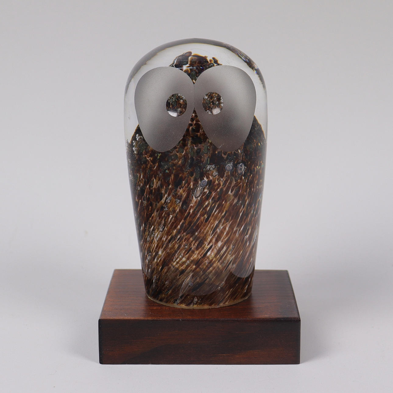 SKULPTUR, uggla i glas.