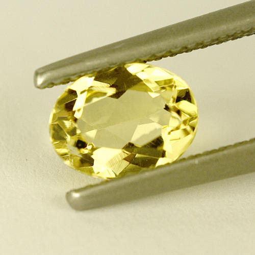 HELIODOR 1,00 CT. gul certificete.