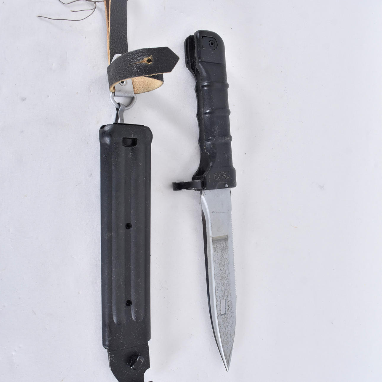 BAJONETT, Sovjet, AK74.