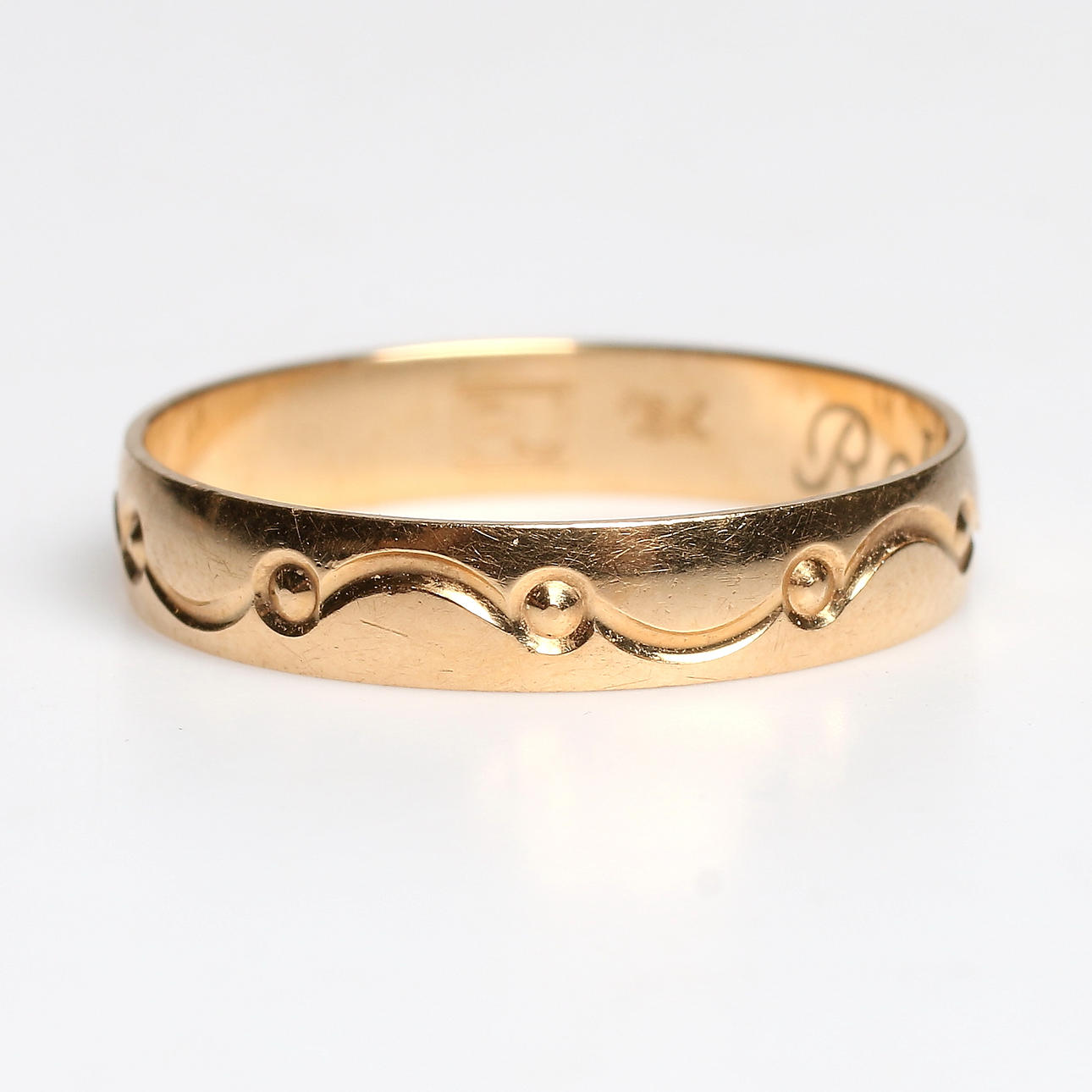 RING, 18k guld. 2000-tal. Vikt 2 gram.