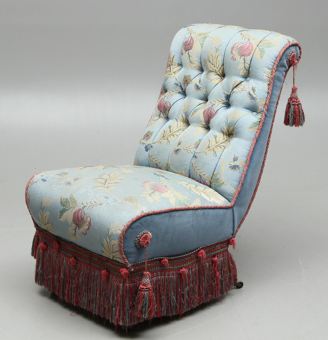 FÅTÖLJ, tepetserarstil, 1800-tal.