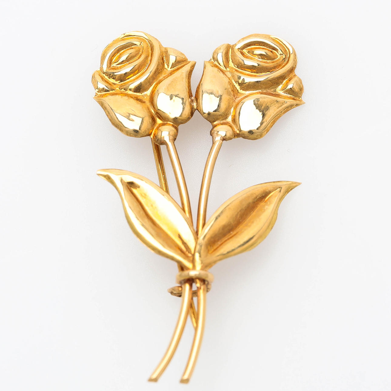 BROSCH, 18 k guld, rosor.