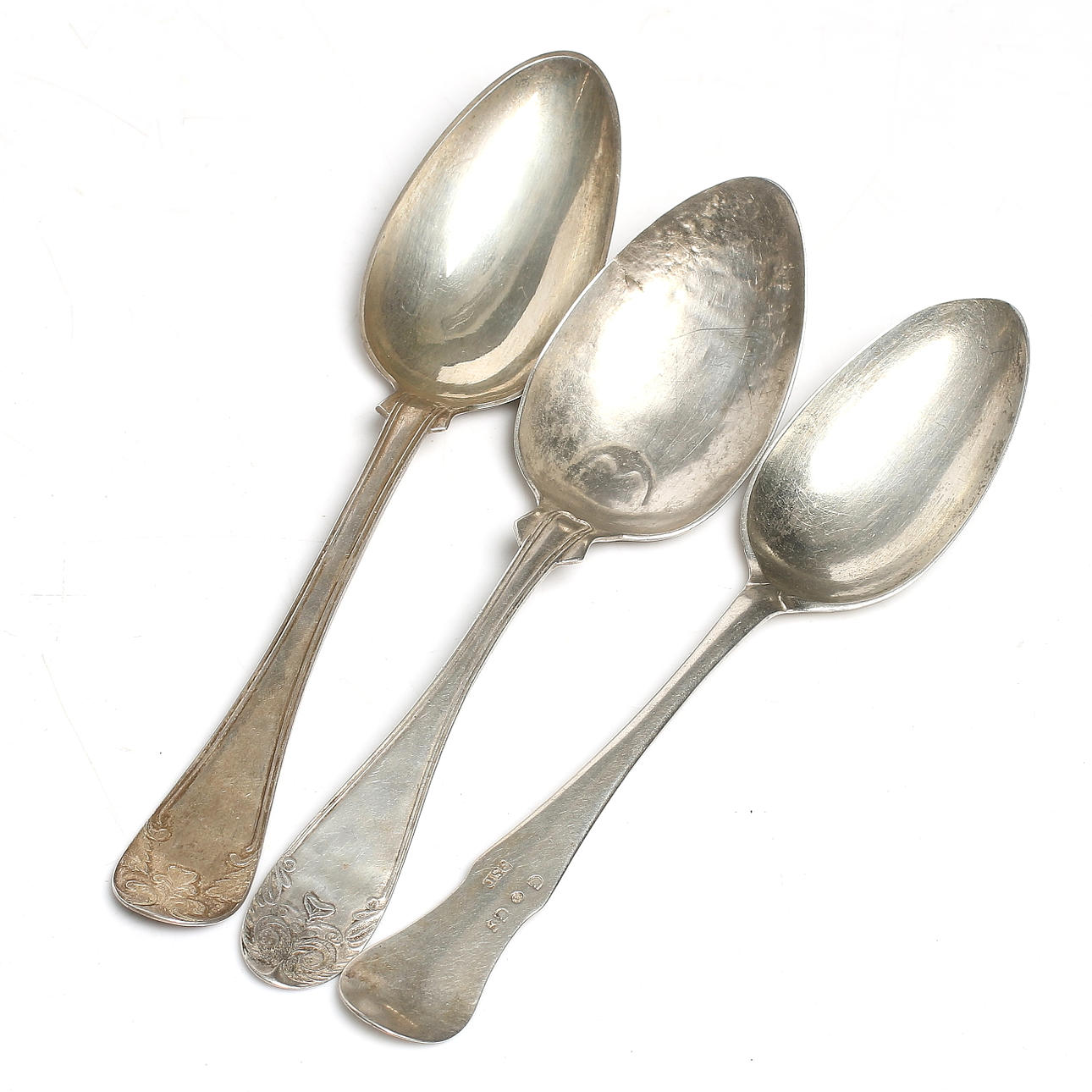 SKEDAR, 3 st silver, Olof Sedin, Gävle 1813, Erik Söderholm, Härnösand 1842, Carl Adolf Serander, Sundsvall 1889. 132 gram.