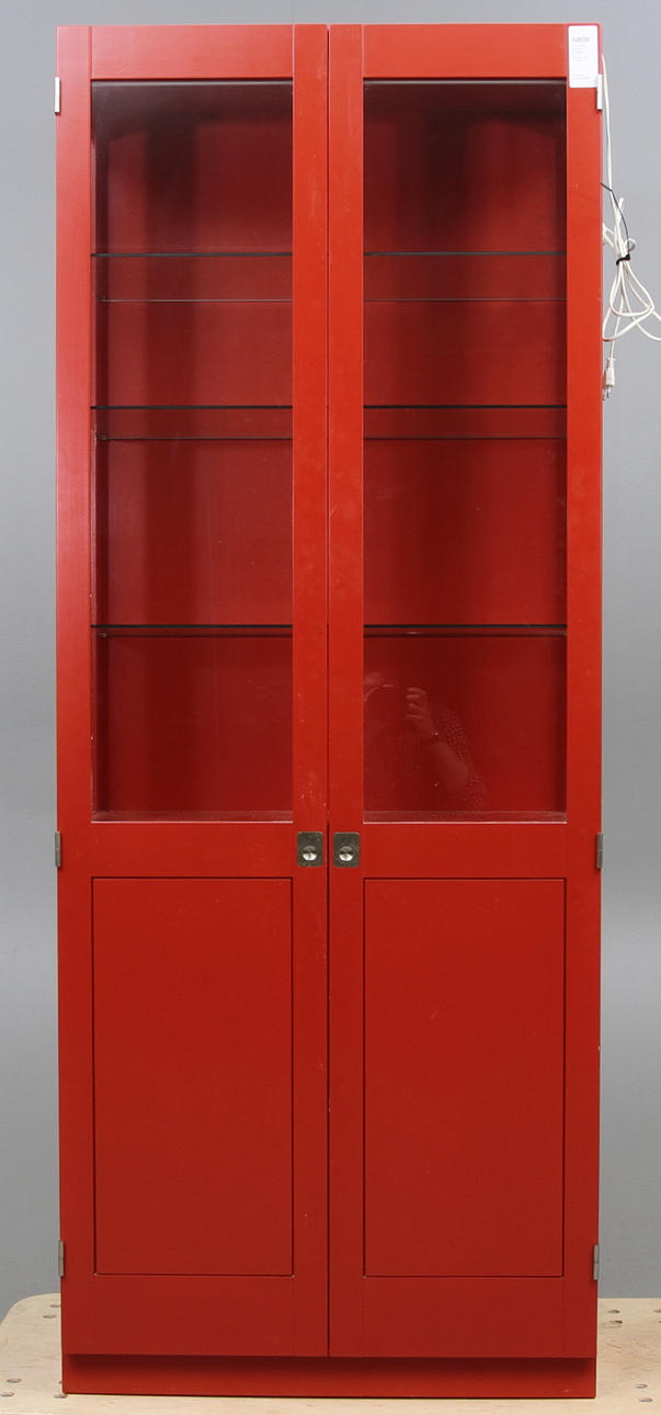 VITRINSKÅP, Firma Karl Andersson & Söner i Huskvarna, sent 1900-tal.