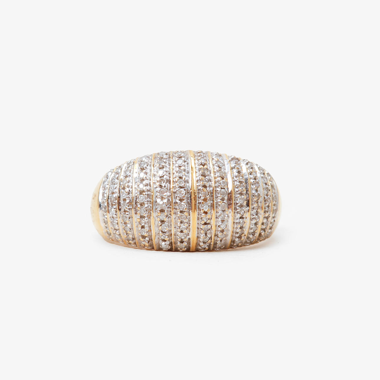 RING, 18k guld, diamanter, vikt ca 6,1 gram.