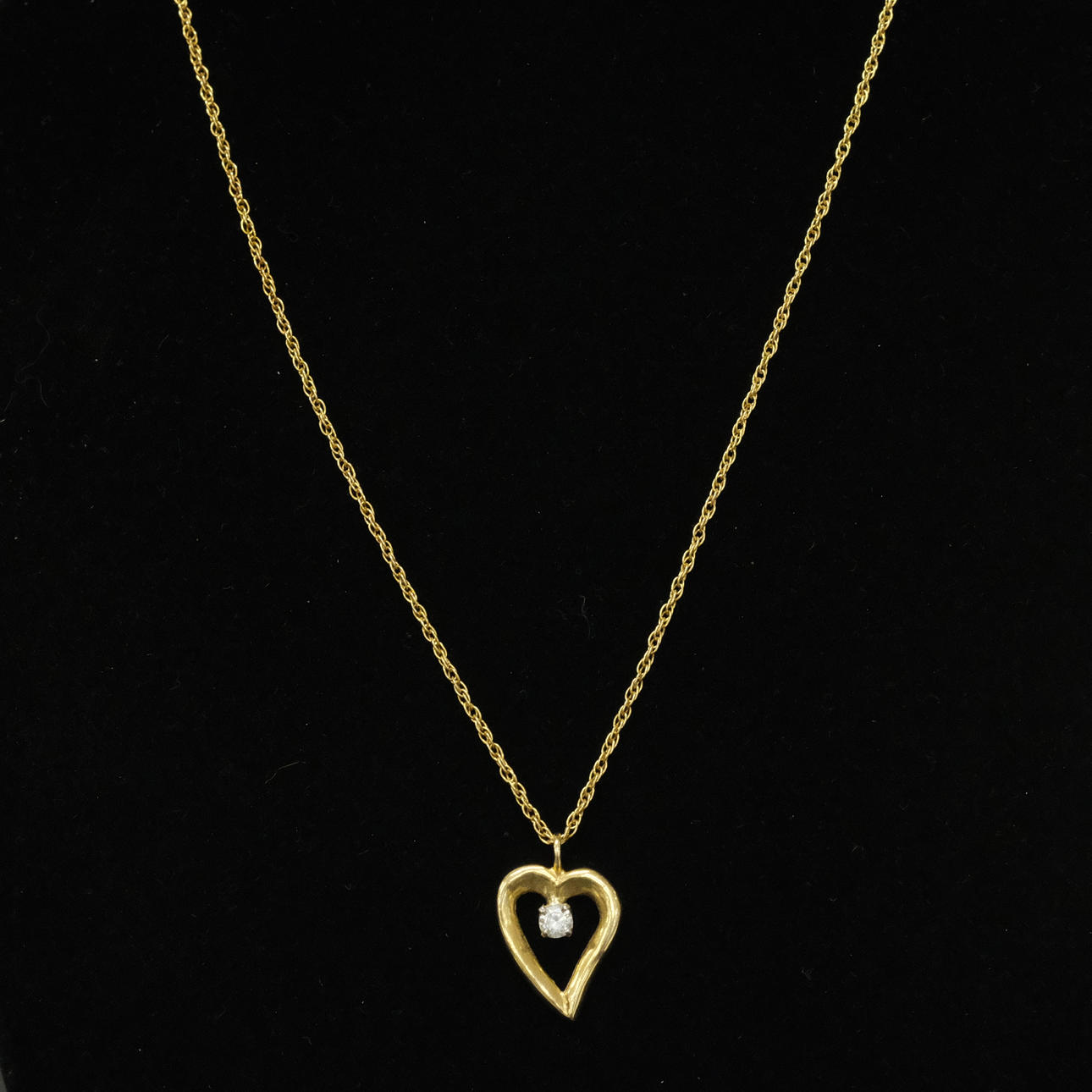 HÄNGE MED KEDJA, 14K GULD.