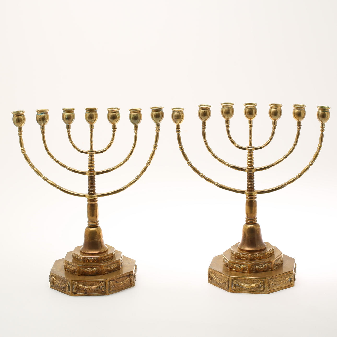 KANDELABRAR, ett par, mässing.