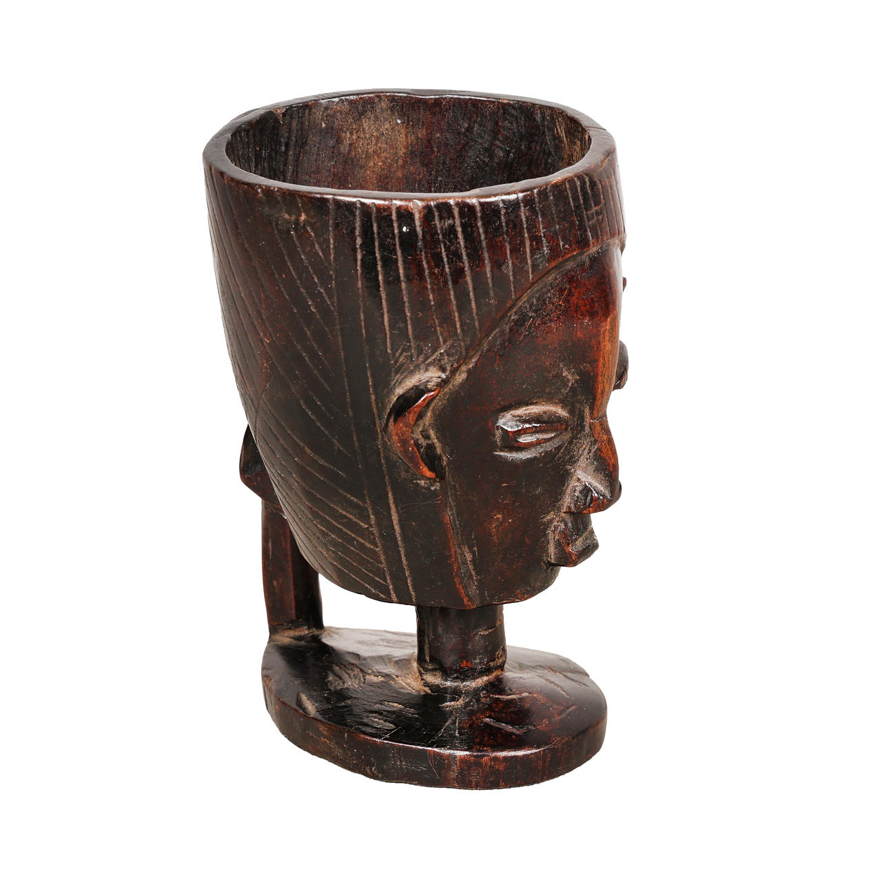 AN AFRICAN TRIBAL ART CUP, 20TH CENTURY. Ethnographica - African tribal ...