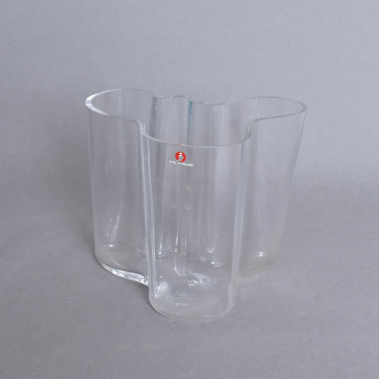 ALVAR AALTO. vas, glas, "Savoy".