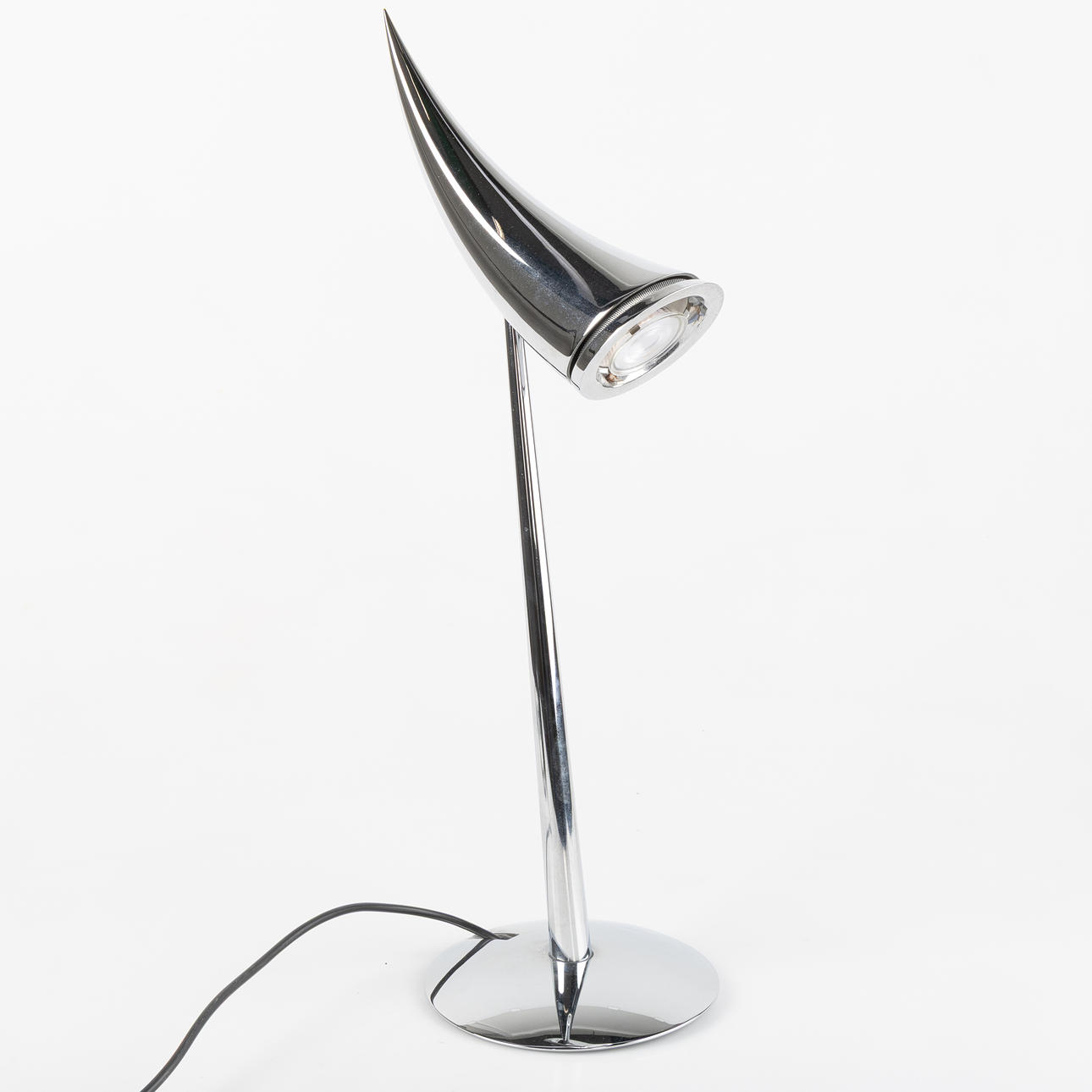 PHILIPPE STARCK. "Ara", bordslampa, FLOS.