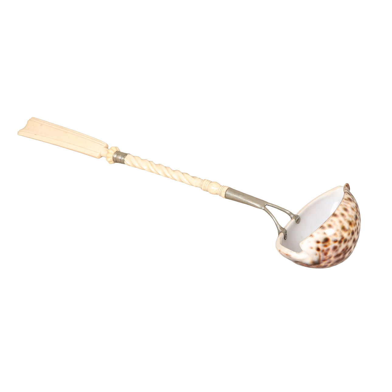A COWRIE SHELL AND BONE LADLE, 20TH CENTURY.