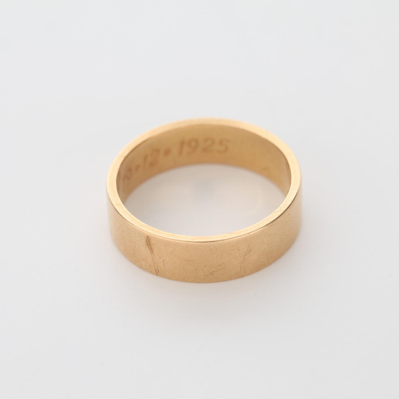 SLÄT RING, 18K guld, 1971.
