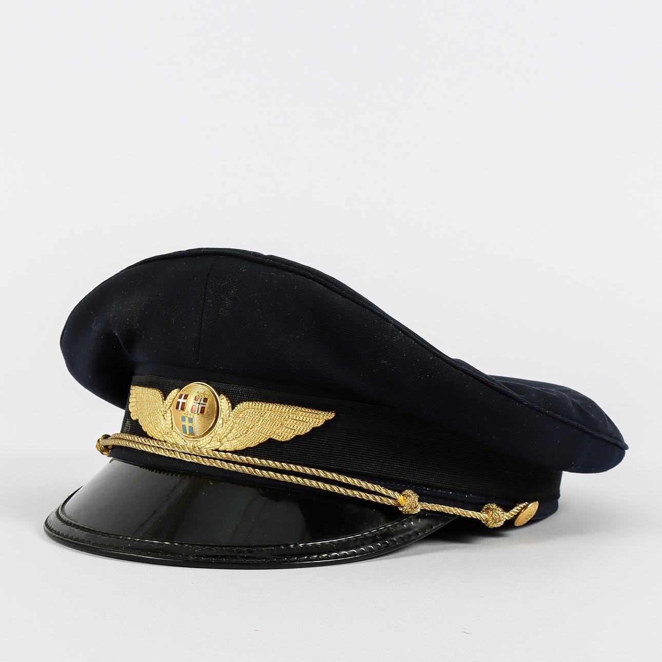SAS PILOT CAP. Weapons & Militaria - Armour & Uniform - Auctionet