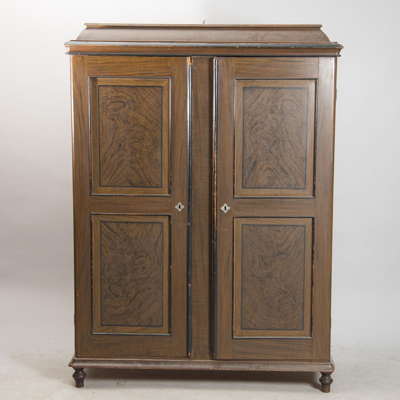 SKÅP, drickamålat, 1800-tal.