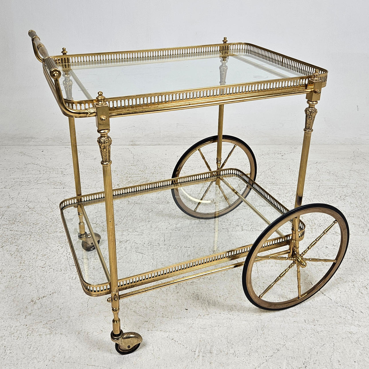 SERVERINGSVAGN, 1900-talets andra hälft.
