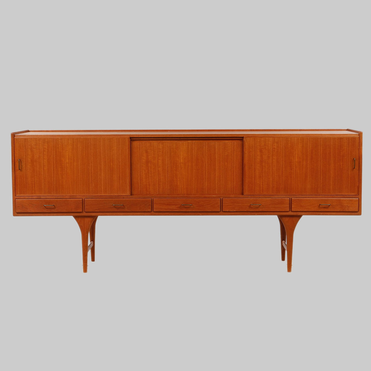 SVANTE SKOGH. Sideboard, AB Seffle Möbelfabrik.