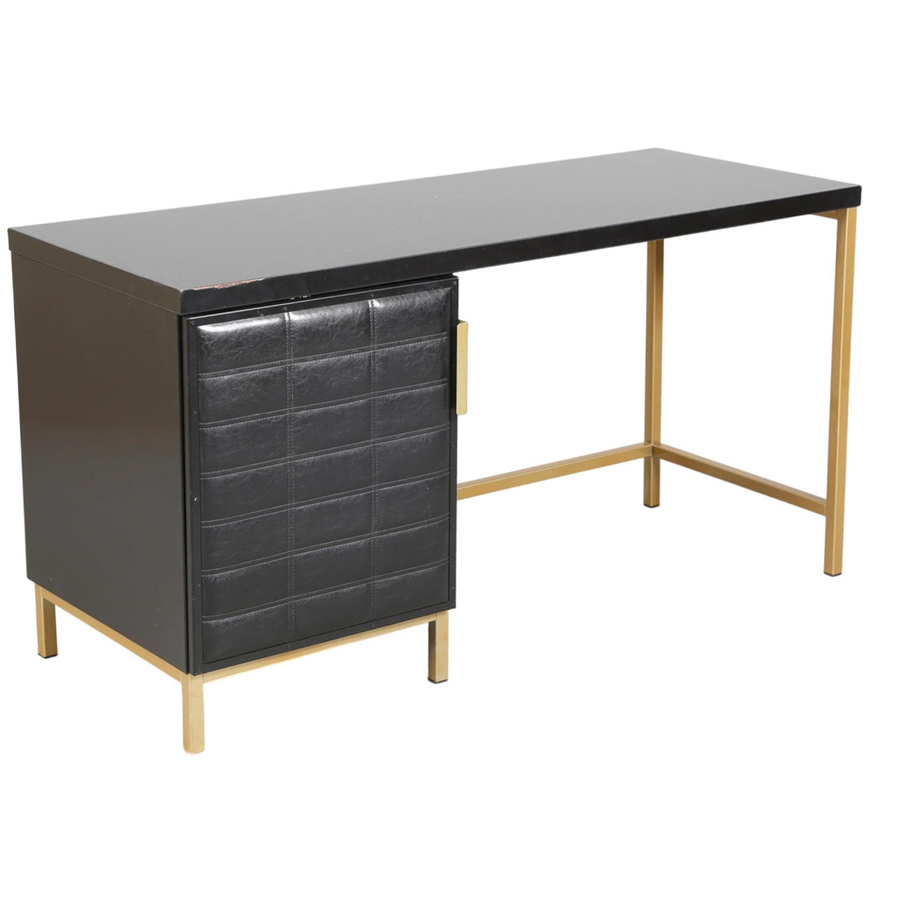 Desk.